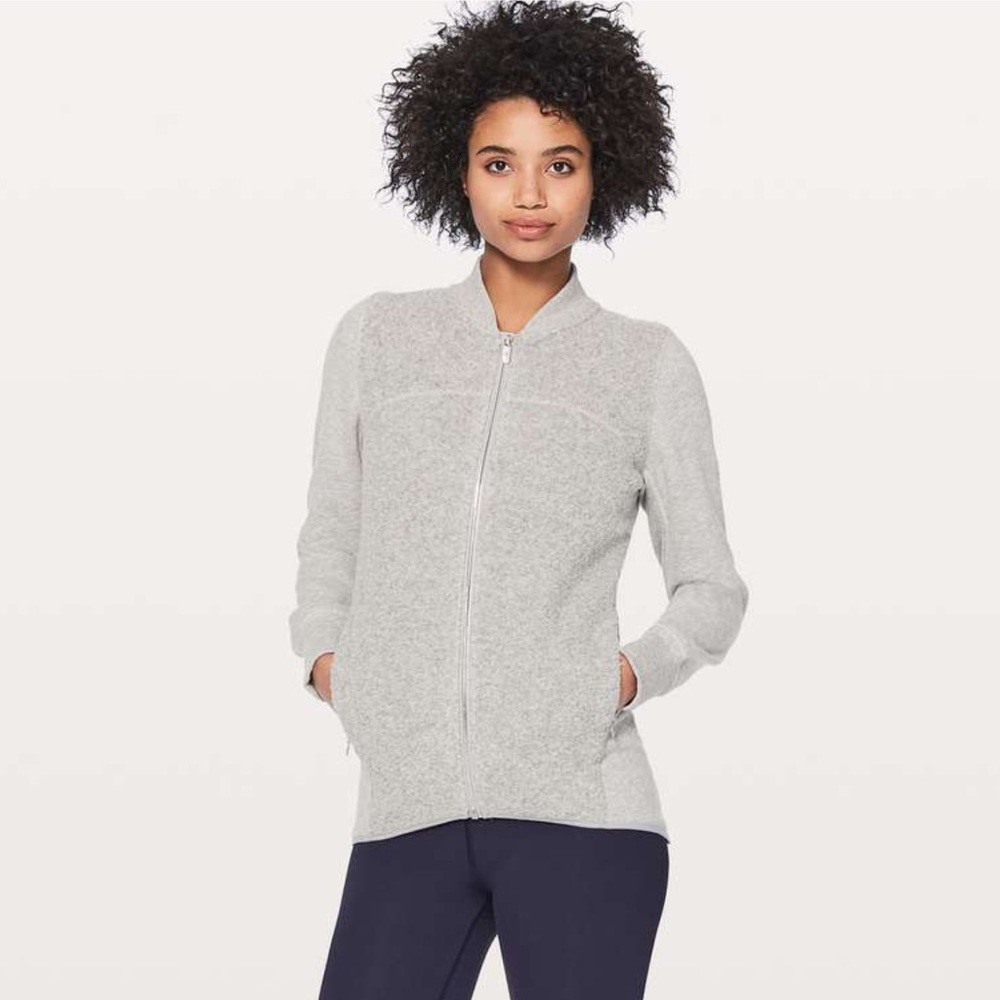 Lululemon Stand Out Sherpa Jacket Gray Size 6? - Picture 2 of 11